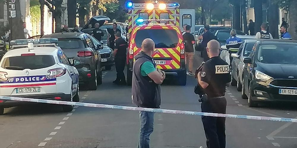 Bordeaux 33 un homme menaçant et armé dun long couteau abattu par