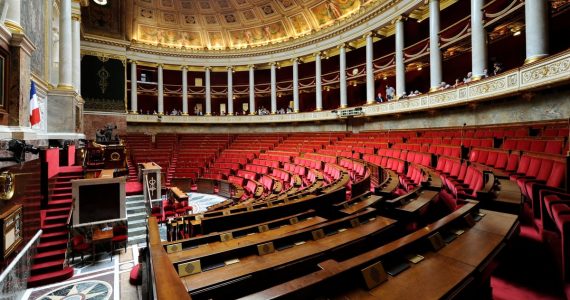 hemicycle-vide-assemblee-nationale.jpg ©Assemblée nationale