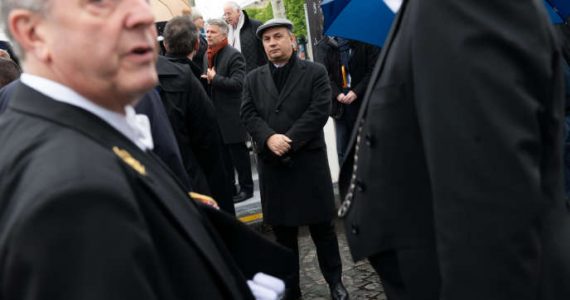 A l’Elysée, la mue « républicaine » du macronisme