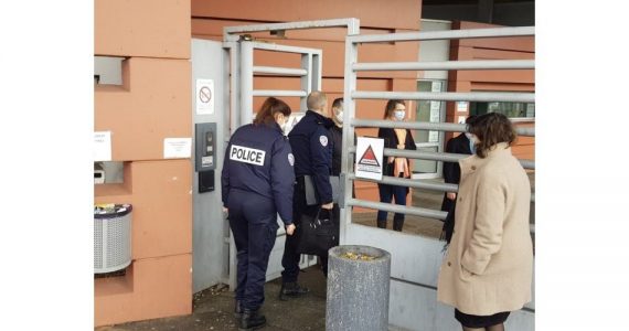 Exclusif Deux coups de feu tirés dans la cour du lycée Jean-Prouvé à Nancy