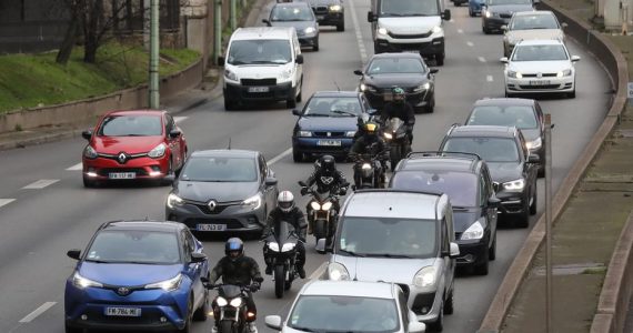 Ile-de-France : les assurances pour les scooters et motos beaucoup plus chères qu’ailleurs