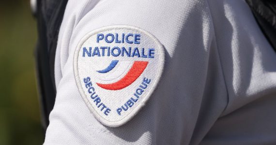 Attentat déjoué : six membres d’un groupe néonazi arrêtés, soupçonnés d’avoir voulu viser une loge maçonnique