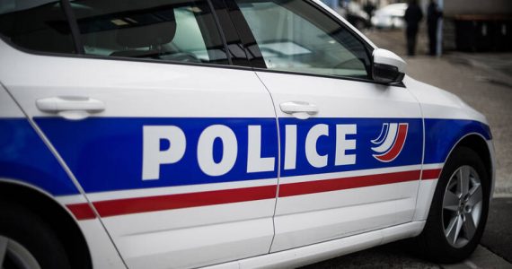 Des migrants agressés au sabre sur un campement parisien, une victime dans un état grave