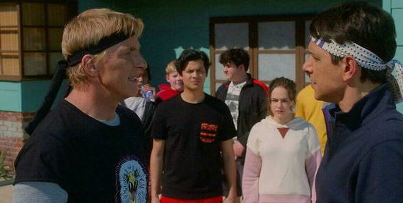 « Cobra Kai », la série qui se moque des wokes et des boomers