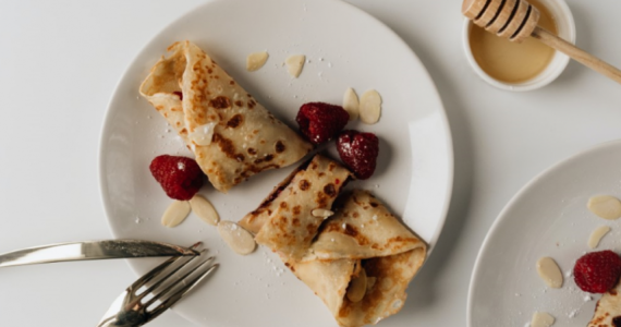 Chandeleur: nos astuces pour des crêpes sans oeufs, sans lait et sans gluten