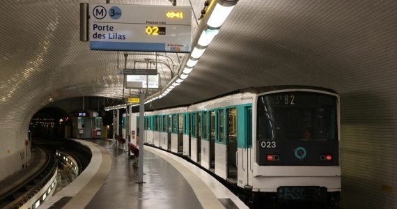 Paris : une femme agressée sexuellement dans l’ascenseur de la station de métro Porte-des-Lilas