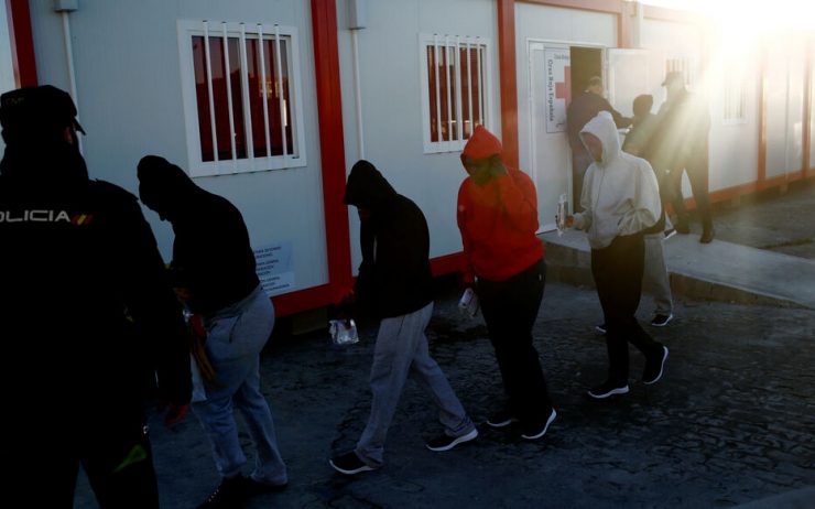 Espagne : 25 migrants probablement morts au large des Canaries