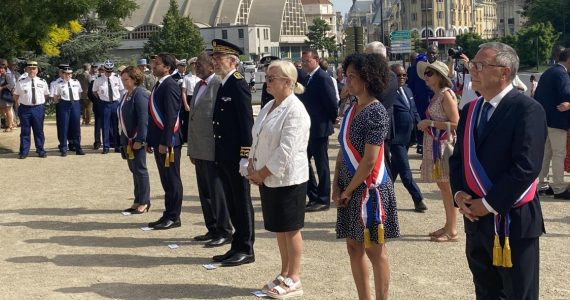 Le maire de Reims va porter plainte après une cérémonie du 18-Juin «perturbée»