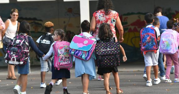 Le gouvernement veut relancer la lutte contre les stéréotypes de genre à l'école