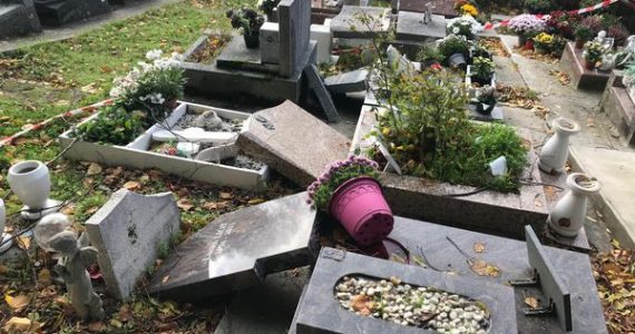 Près de 50 tombes profanées au cimetière de Graville au Havre