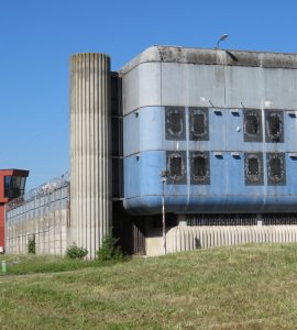 Yvelines. La gardienne de prison trafiquait pour payer la PMA de sa compagne