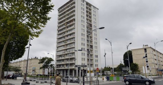 Une fillette de 11 ans violée par une bande d’adolescents dans des tours de Sarcelles