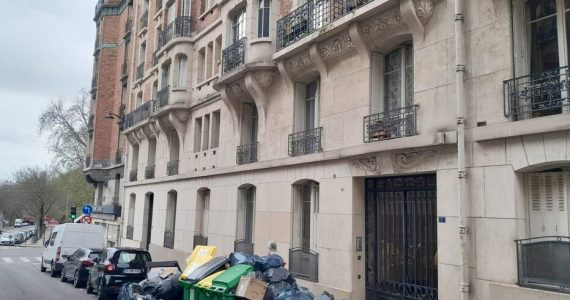 Paris : une jeune femme battue à mort dans son hall d’immeuble