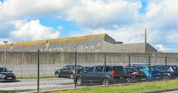 À Brest, un rodéo sur le parking de la prison inquiète les agents pénitentiaires