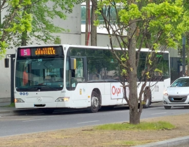 Près du Havre, il appelle son grand frère pour en découdre avec les contrôleurs du bus