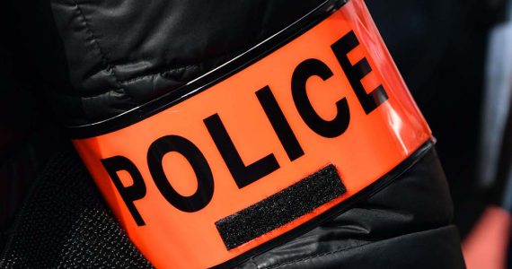 INFO ACTU17. Un policier touché par une balle de 9mm et sauvé par son gilet pare-balles à Nîmes