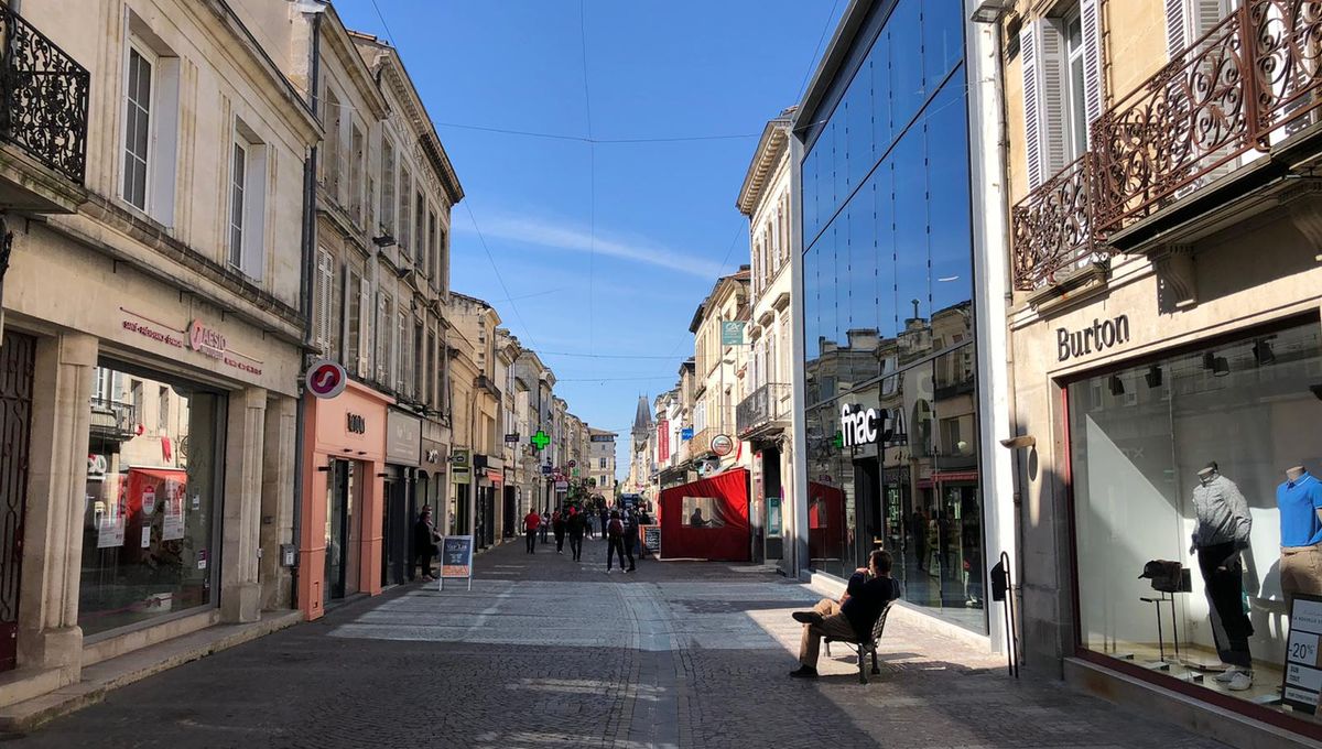 Libourne Deux Hommes Attaqu S La Machette En Pleine Rue L Un