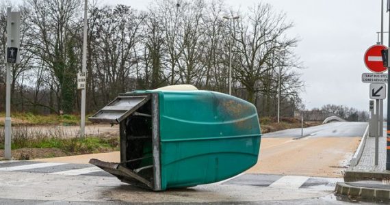 Réveillon du 31 décembre à Limoges : une nuit plutôt calme selon la police, des automobilistes dénoncent des agressions