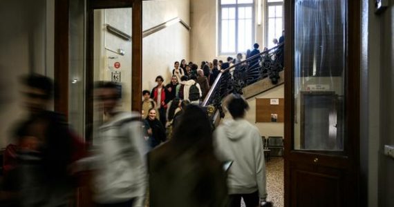 Islam radical, insultes misogynes, parents d'élèves qui viennent «régler des comptes» : l'accablant rapport sénatorial sur l'école française