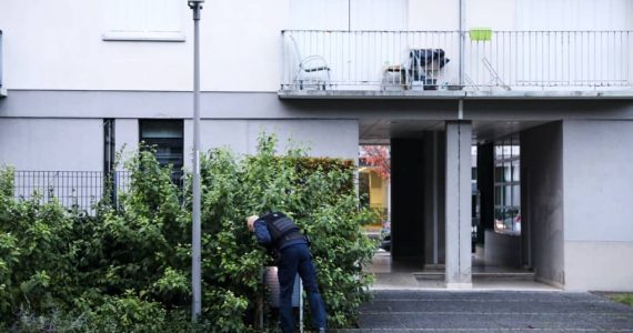 Le cambriolage tourne court à Tours : deux hommes retrouvés nus, ceinture autour du cou