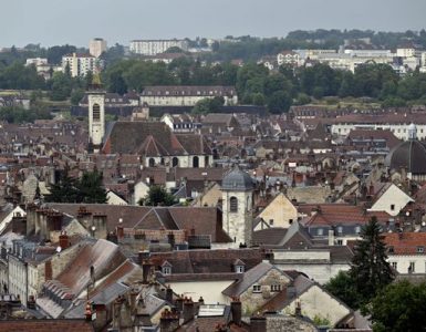 Une femme attaquée à la machette dans le centre-ville de Besançon