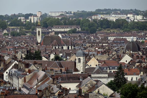 Une femme attaquée à la machette dans le centre-ville de Besançon