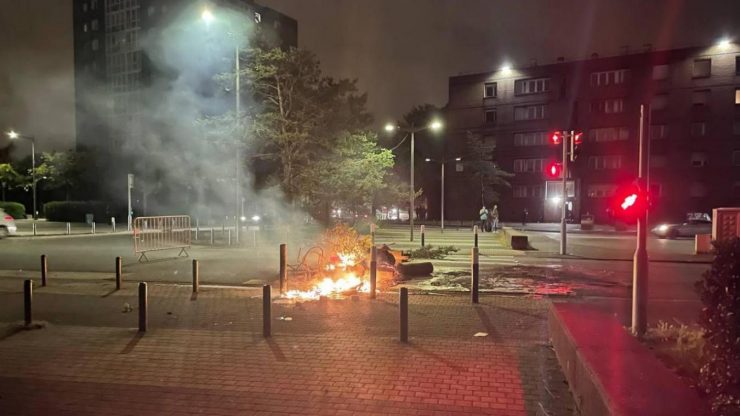 Grande-Synthe : incendies et tirs de mortiers d’artifice lors d’échauffourées