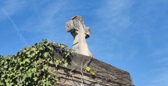 Près de Toulouse. Cercueils ouverts, squelettes exhumés... Épouvantable profanation dans un cimetière