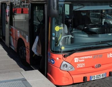 Un sexagénaire reçoit un coup de couteau dans un bus RTM à Marseille