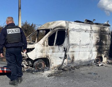 Flambée de violences à Reims, deux véhicules de la Ville incendiés