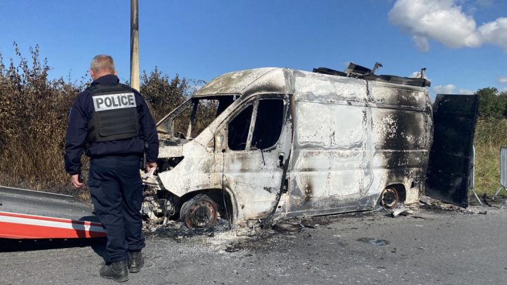 Flambée de violences à Reims, deux véhicules de la Ville incendiés