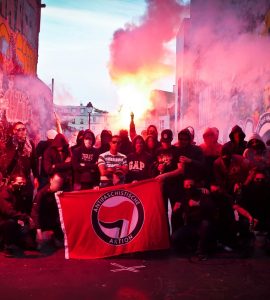 Action Antifasciste Paris-Banlieue : 16 ans de violences