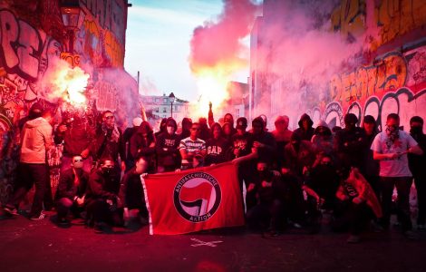 Action Antifasciste Paris-Banlieue : 16 ans de violences