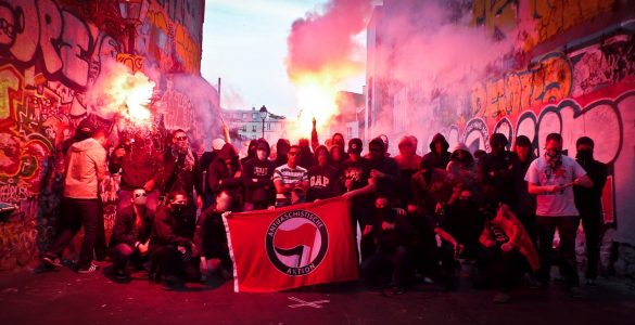 Action Antifasciste Paris-Banlieue : 16 ans de violences