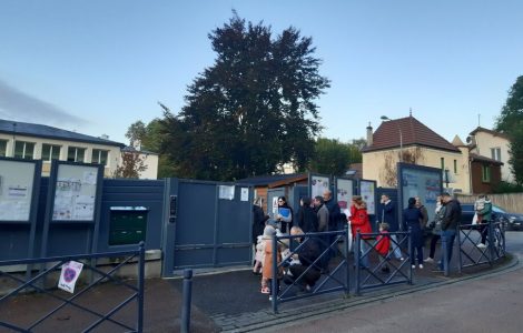 Elèves blessés, personnel dépassé... Un enfant de 5 ans terrorise une école de Chaville depuis un an