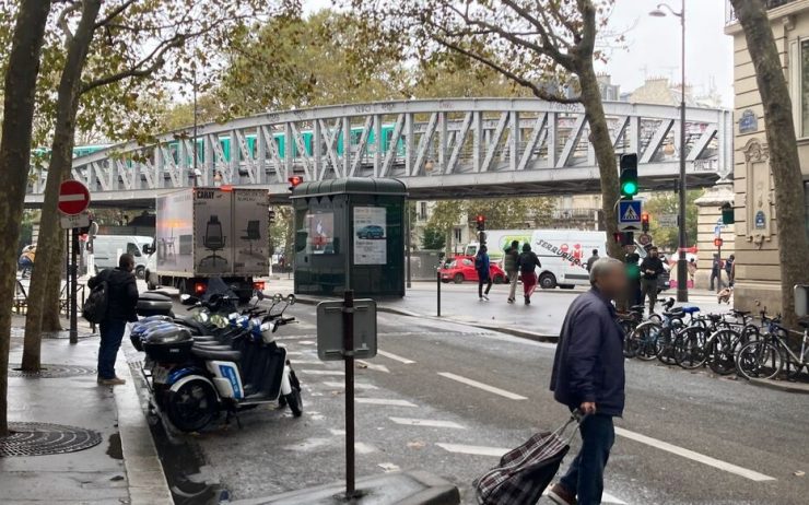 « J’ai vu un gars s’écrouler » : deux hommes grièvement blessés après une altercation au couteau à La Chapelle