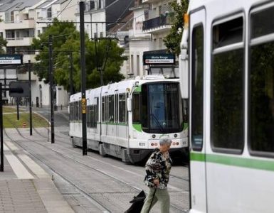 Un homme écroué pour apologie du terrorisme, exhibitionnisme et violences sur des passants à Nantes