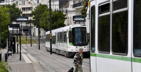 Un homme écroué pour apologie du terrorisme, exhibitionnisme et violences sur des passants à Nantes