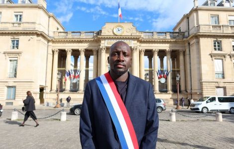 La Courneuve : accusé d’avoir insulté des policiers, le député LFI Aly Diouara dément, le procureur calme le jeu