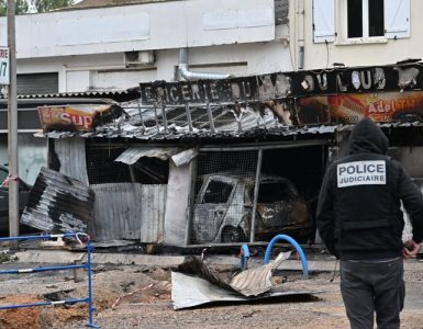 Un incendie criminel fait deux morts dans une épicerie de nuit à Montpellier : le gérant et un automobiliste qui a tenté de le sauver