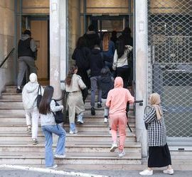 INFO JDD. Tourcoing : une élève agresse sa professeure après une demande de retirer son voile