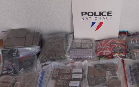 La police judiciaire de Nice saisit 15 kilos de drogue lors d’une interpellation houleuse sur l’A8 dans le Var