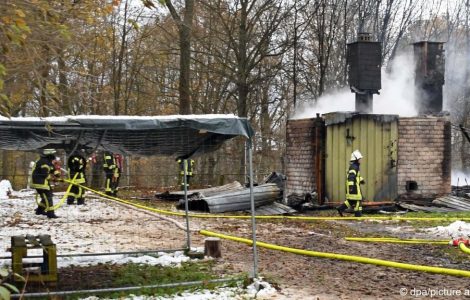 Suspected arson at refugee facility in Germany