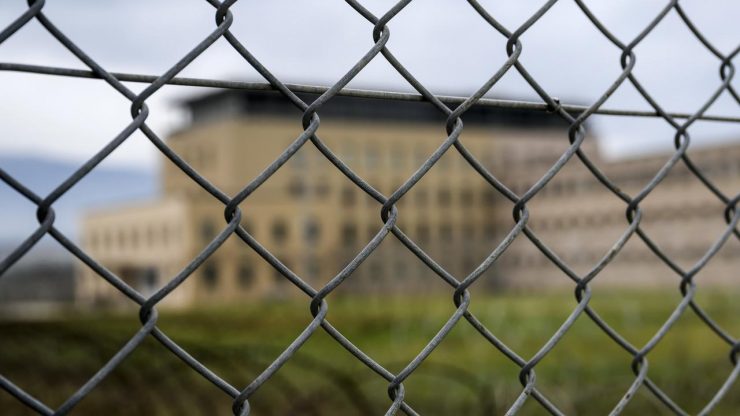 Plus de 90% d'hommes et 67% d'étrangers ont été incarcérés dans les prisons suisses l'an passé