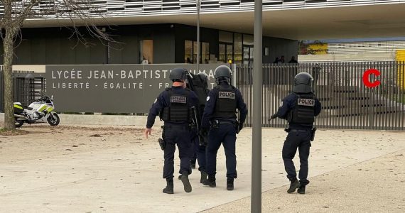 Un homme potentiellement armé est entré au lycée Jean-Baptiste Dumas à Alès, les élèves confinés