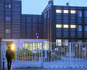 Le blocus dégénère au lycée Bréquigny à Rennes : l’établissement contraint de fermer ses portes