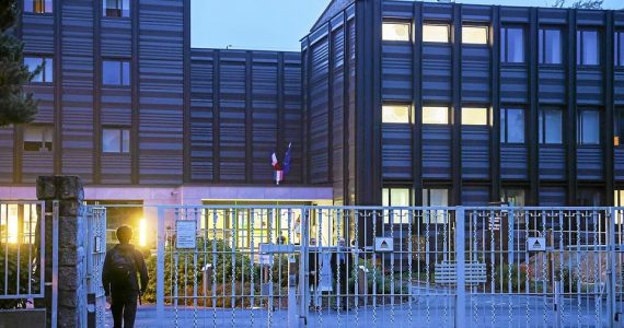 Le blocus dégénère au lycée Bréquigny à Rennes : l’établissement contraint de fermer ses portes