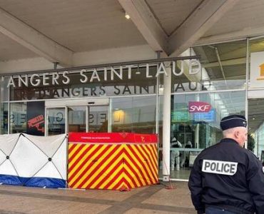 Un homme tué à coups de marteau à la gare d’Angers, les suspects en fuite