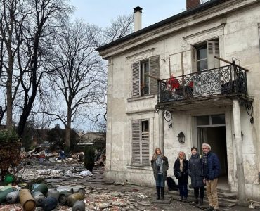 Stains : une centaine de personnes squattent une maison, les propriétaires retrouvent un bien « ravagé »