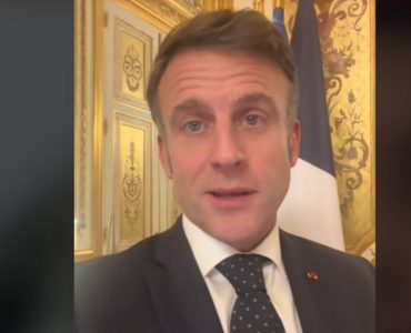 Payer au péage avec son téléphone : Emmanuel Macron assure sur TikTok y être favorable